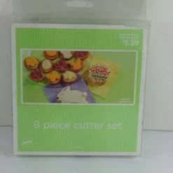 Bargainwizz Wilton Spring 8 Piece Cookie Cutter Set